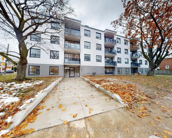 1 Marquette Avenue, Toronto, Ontario