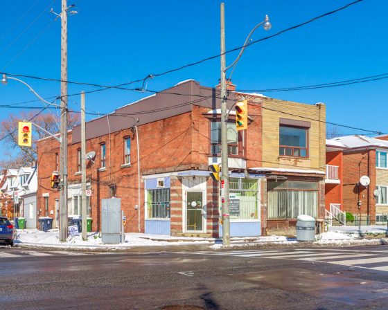 1928-1930 Davenport Road, Toronto, Ontario